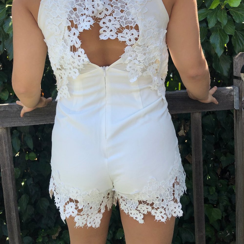 White Lace trimmed Romper - XS - Picture 6 of 10
